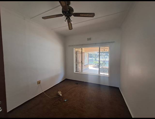 4 BEDROOM HOUSE TO LET IN DUNCANVILLE